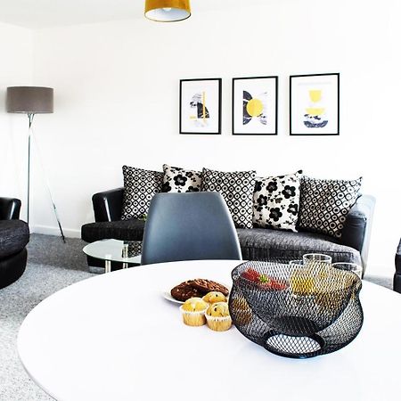 2 Bedroom Apartment Leamington Spa Hosted By Golden Key Lillington  Exterior foto